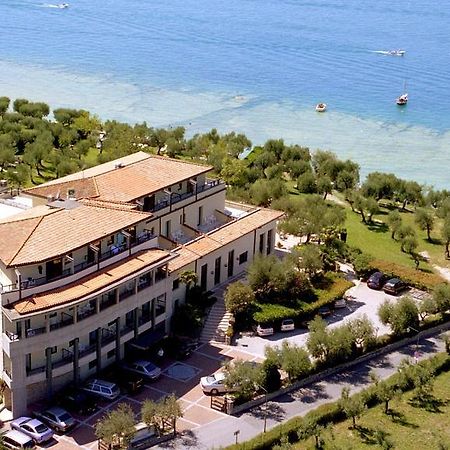 Hotel Ideal Sirmione Zimmer foto