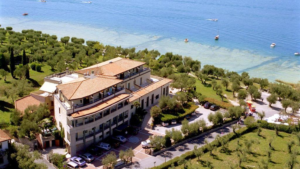 Hotel Ideal Sirmione Zimmer foto